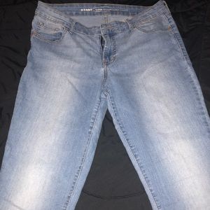 Old navy light wash skinny jean